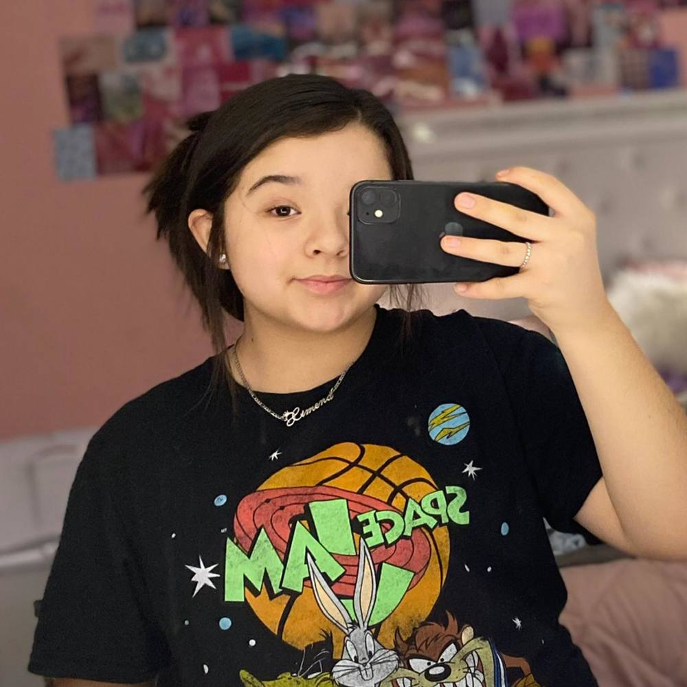 Meet your Posher, Ximena